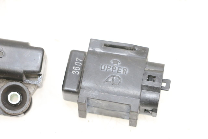 photo de VALSENSOR SUZUKI BURGMAN 650 (2013 - 2020) - Andere kijkhoek