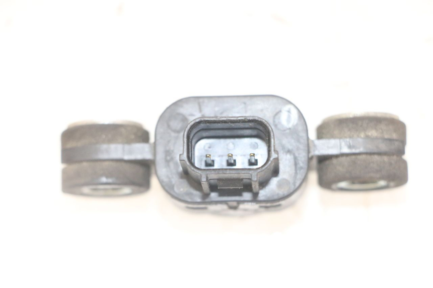 photo de VALSENSOR HONDA FORZA ABS 300 (2013 - 2017) - Zoom op gebruiksstaat