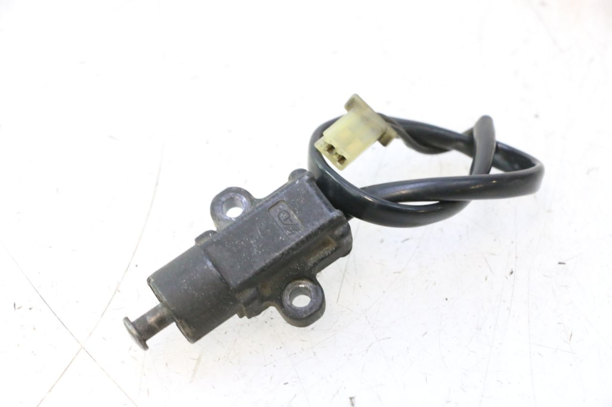 photo de SENSOR VOOR KOFFERRUIMTOPENING SUZUKI BURGMAN EXECUTIVE ABS 650 (2006 - 2012) - Hoofdaanzicht