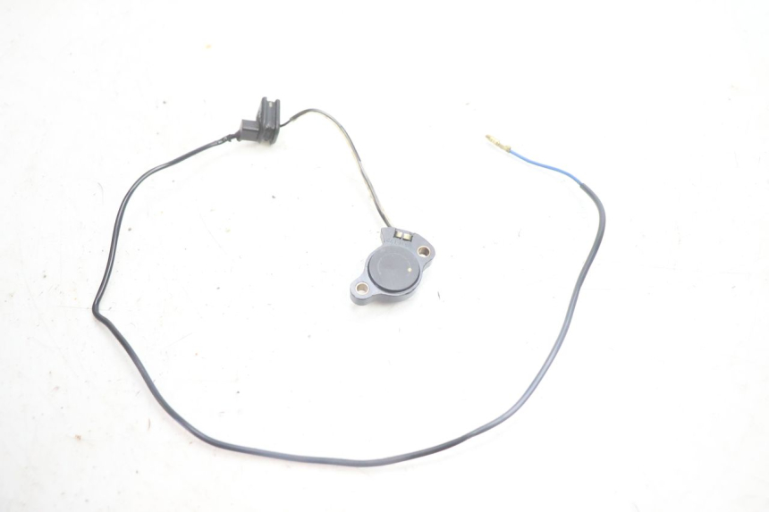 photo de NEUTRAALSENSOR SUZUKI DR S 600 (1985 - 1989) - Hoofdaanzicht
