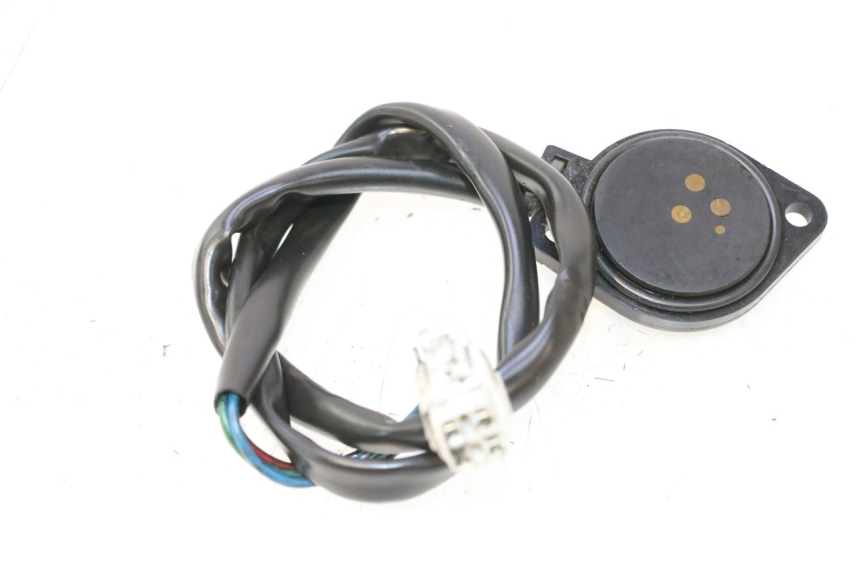 photo de NEUTRAALSENSOR SUZUKI GSF N BANDIT 1200 (2001 - 2005) - Andere kijkhoek