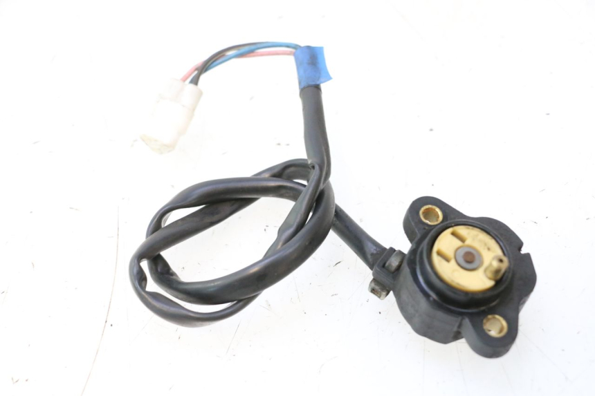 photo de NEUTRAALSENSOR SUZUKI GSR 600 (2005 - 2012) - Hoofdaanzicht