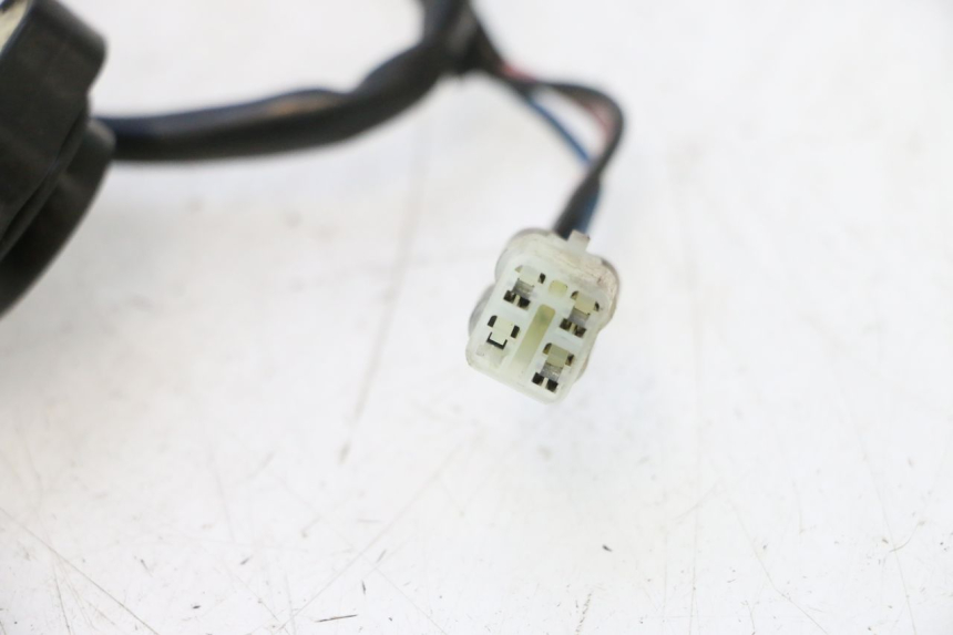 photo de NEUTRAALSENSOR SUZUKI SV S 650 (2003 - 2009) - Bevestigingspunten