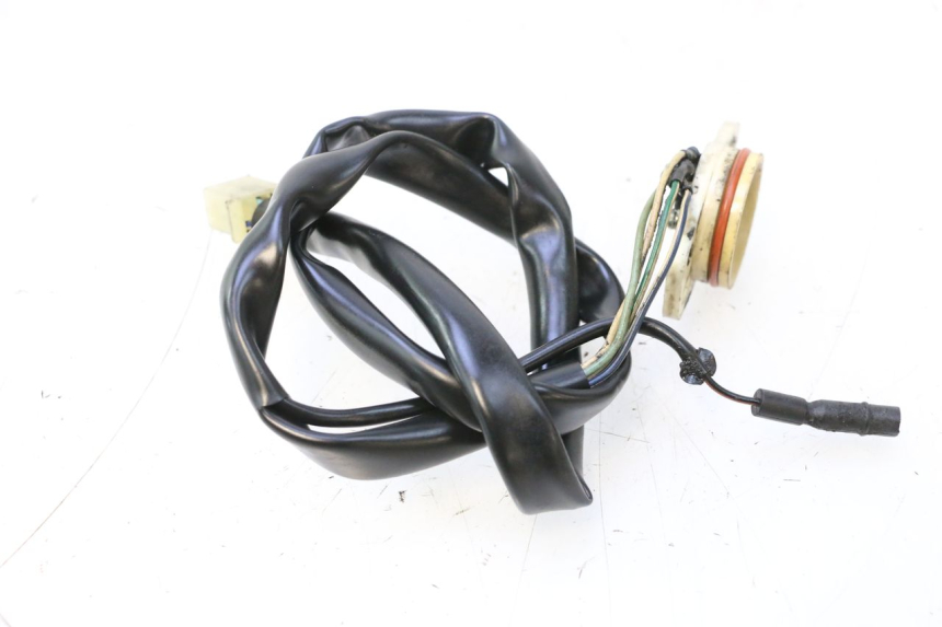 photo de NEUTRAALSENSOR YAMAHA YZF R GENESIS 750 (1993 - 1998) - Detail van het onderdeel