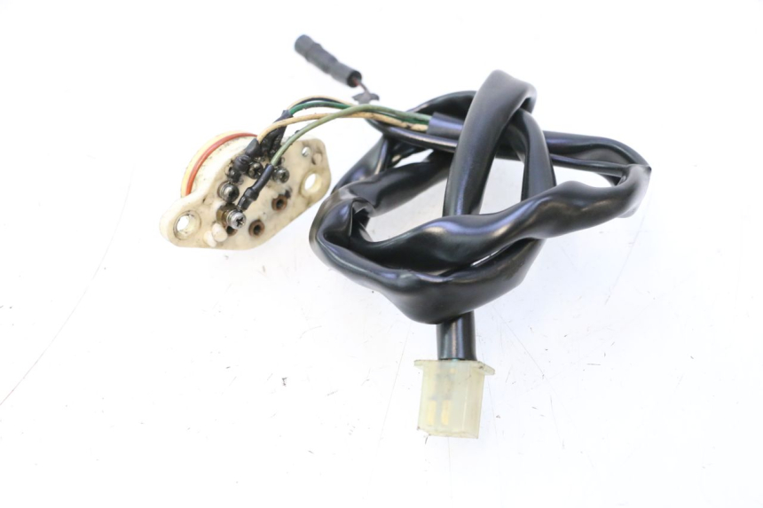 photo de NEUTRAALSENSOR YAMAHA YZF R GENESIS 750 (1993 - 1998) - Zoom op gebruiksstaat