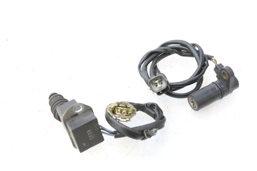 photo de CVT-POSITIESENSOR SUZUKI BURGMAN EXECUTIVE ABS 650 (2006 - 2012) - Hoofdaanzicht