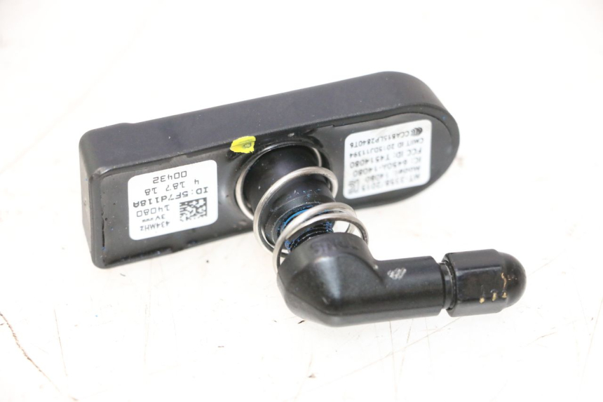 photo de BANDENDRUKSENSOR HARLEY DAVIDSON ROAD GLIDE FLTRXSE 1920 (2018 - 2022) - Hoofdaanzicht