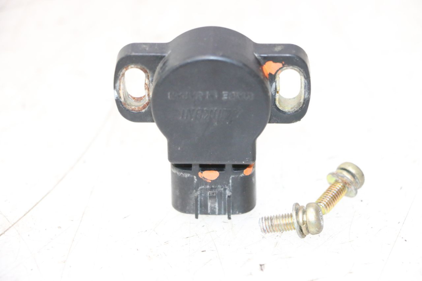 photo de TPS SENSOR YAMAHA FJR 1300 (2001 - 2005) - Zoom op gebruiksstaat