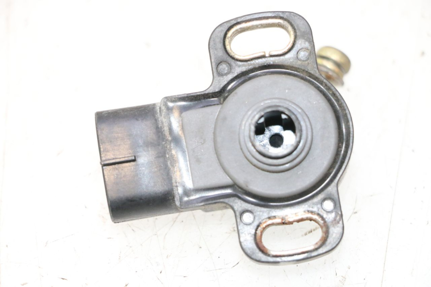 photo de TPS SENSOR YAMAHA FJR 1300 (2001 - 2005) - Andere kijkhoek