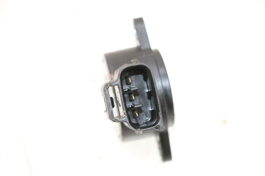 photo de TPS-sensor YAMAHA XMAX X-MAX 125 (2006 - 2009) - Andere kijkhoek