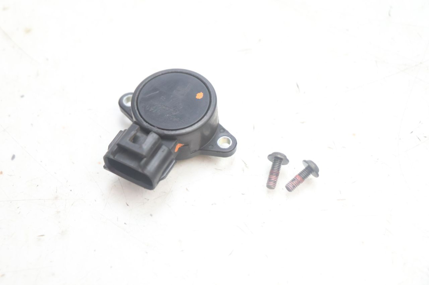 photo de TPS-sensor YAMAHA XMAX X-MAX 125 (2006 - 2009) - Detail van het onderdeel