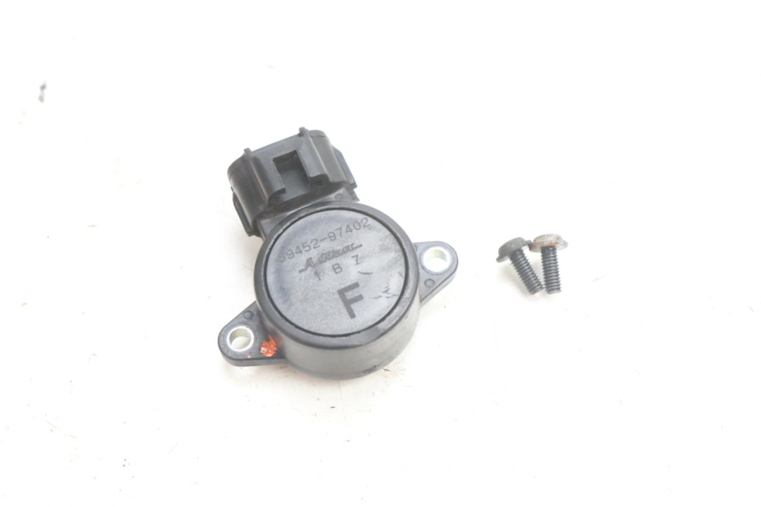 photo de TPS-sensor YAMAHA X-MAX XMAX 125 (2010 - 2013) - Hoofdaanzicht