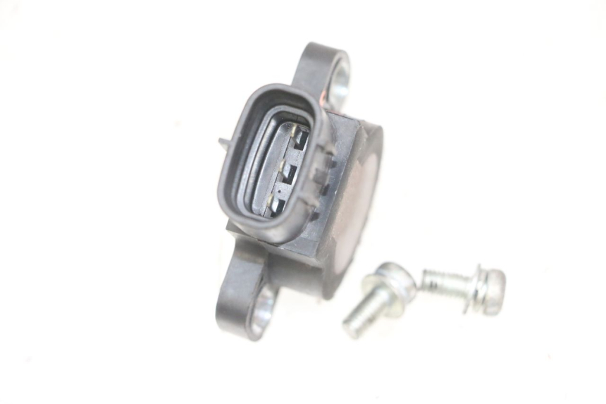 photo de TPS-sensor YAMAHA XJ6 ABS 600 (2008 - 2016) - Detail van het onderdeel