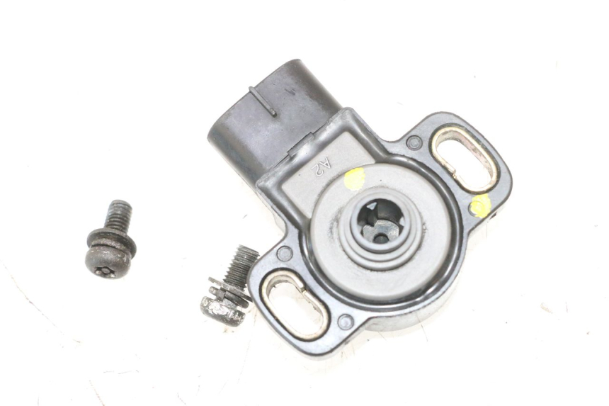 photo de TPS SENSOR YAMAHA XJR 1300 (1998 - 2002) - Zoom op gebruiksstaat