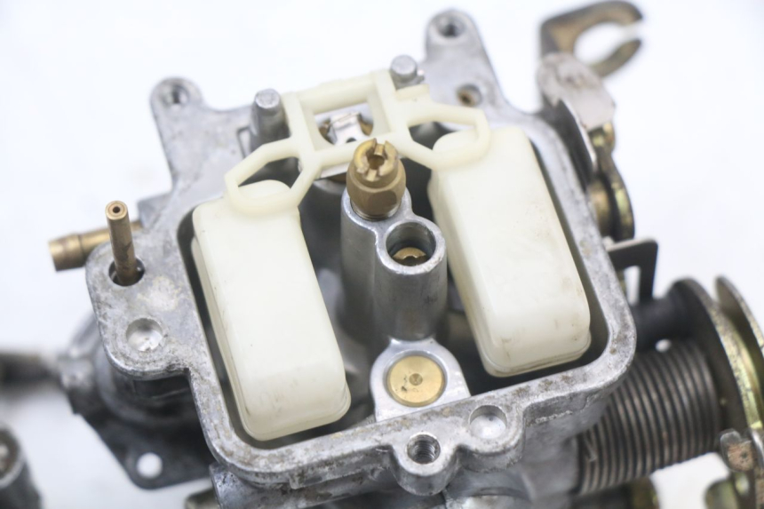 photo de VERGASER KYMCO AGILITY 4T 50 (2005 - 2018) - Markeringen en referenties