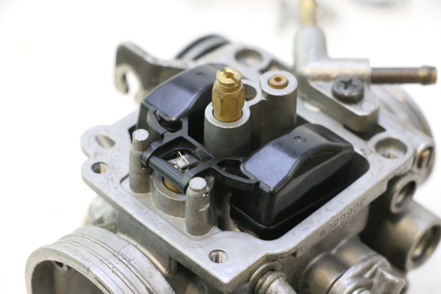 photo de CARBURATEUR APRILIA ATLANTIC S 125 (2010 - 2013) - Staat van het oppervlak