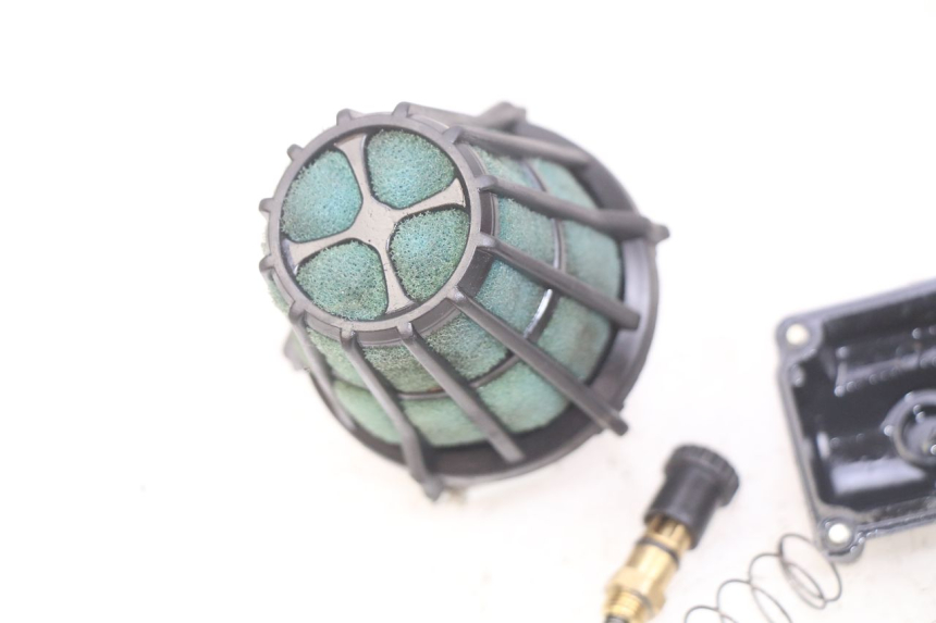 photo de VERGASER MBK BOOSTER SPIRIT 50 (1999 - 2003) - Markeringen en referenties