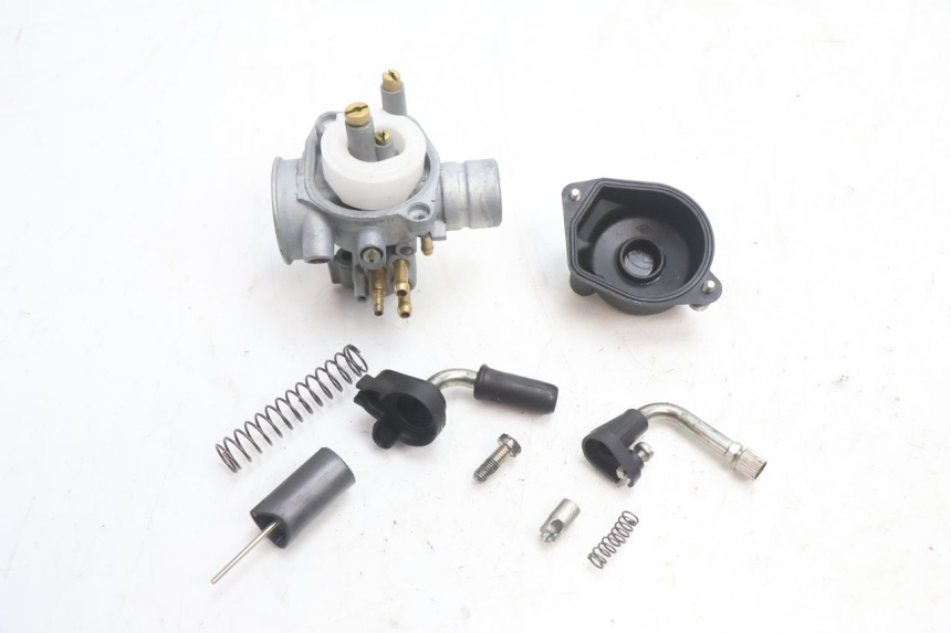 photo de VERGASER MBK BOOSTER SPIRIT 50 (1999 - 2003) - Bevestigingspunten
