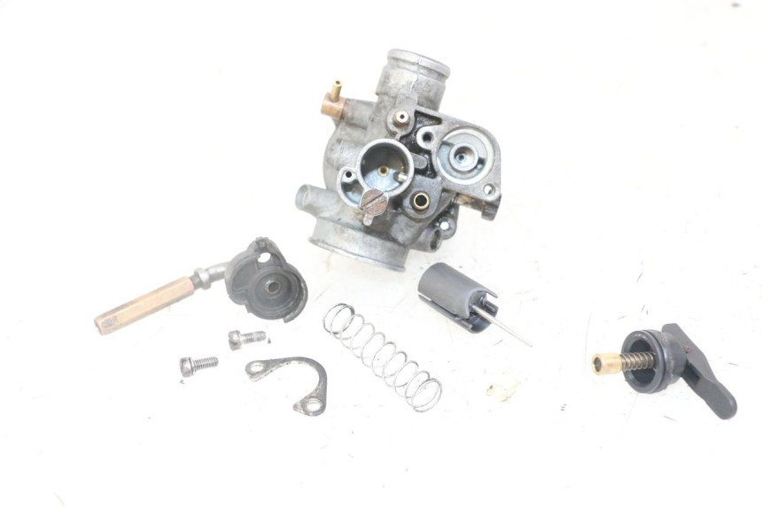 photo de VERGASER MBK BOOSTER SPIRIT NAKED 50 (2004 - 2017) - Markeringen en referenties