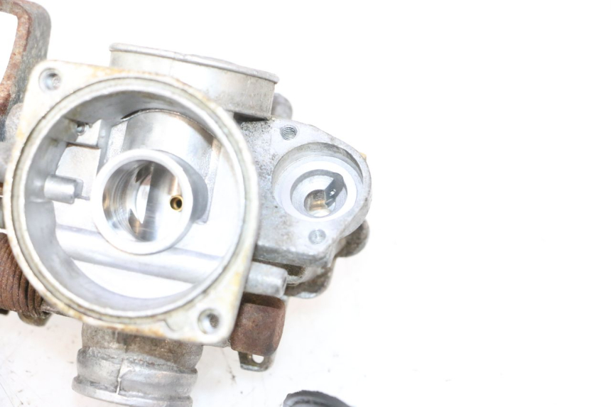 photo de CARBURATEUR BAOTIAN BT 49 QT-7 50 (2006 - 2009) - Kenmerkende details