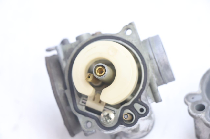 photo de VERGASER PEUGEOT BUXY 50 (1993 - 1998) - Kenmerkende details