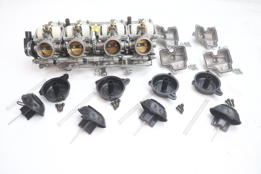 photo de CARBURATEUR HONDA CB F HORNET 600 (2005 - 2006) - Staat van het oppervlak