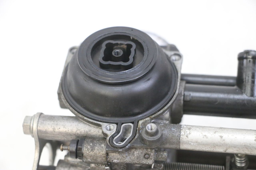 photo de VERGASER HONDA CBF 500 (2004 - 2007) - Aanvullende foto