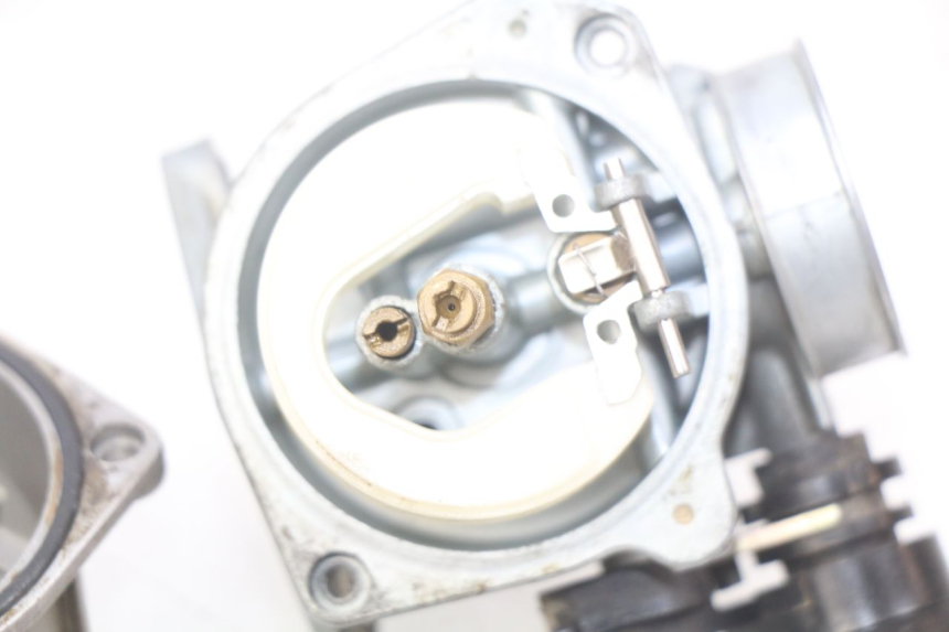 photo de VERGASER CCR DIRT BIKE 110 - Kenmerkende details
