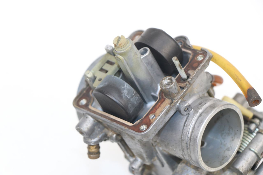 photo de VERGASER SUZUKI DR DJEBEL 600 (1985 - 1990) - Staat van het oppervlak
