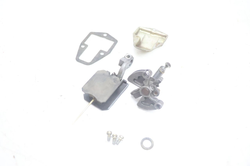 photo de CARBURATEUR SUZUKI DR S 600 (1985 - 1989) - Visuele inspectie