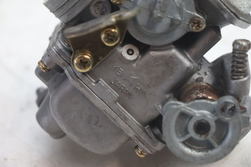 photo de CARBURATEUR CF MOTO E-CHARM 125 (2005 - 2008) - Zoom op gebruiksstaat