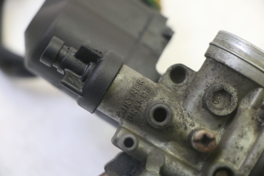 photo de VERGASER PEUGEOT ELYSTAR 50 (2002 - 2014) - Zoom op gebruiksstaat