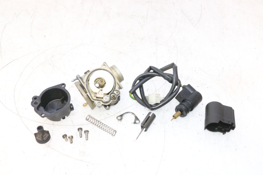 photo de VERGASER PEUGEOT ELYSTAR 50 (2002 - 2014) - Detail van het onderdeel
