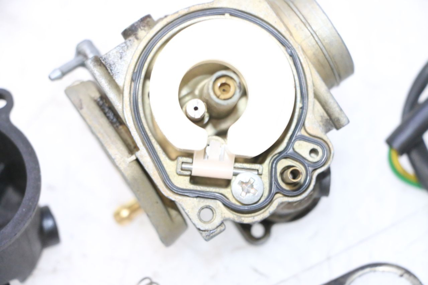 photo de VERGASER PEUGEOT ELYSTAR 50 (2002 - 2014) - Visuele inspectie
