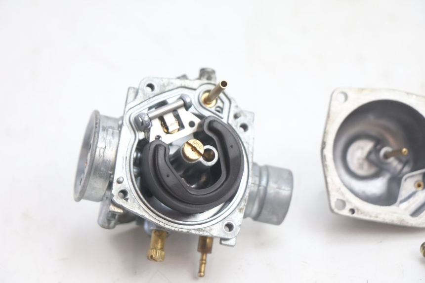 photo de CARBURATEUR KEEWAY F-ACT NAKED 50 (2009 - 2014) - Markeringen en referenties