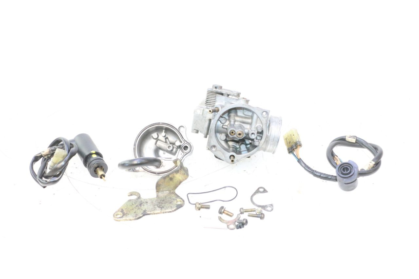 photo de VERGASER HONDA FES PANTHEON 2T 125 (1998 - 2002) - Detail van het onderdeel