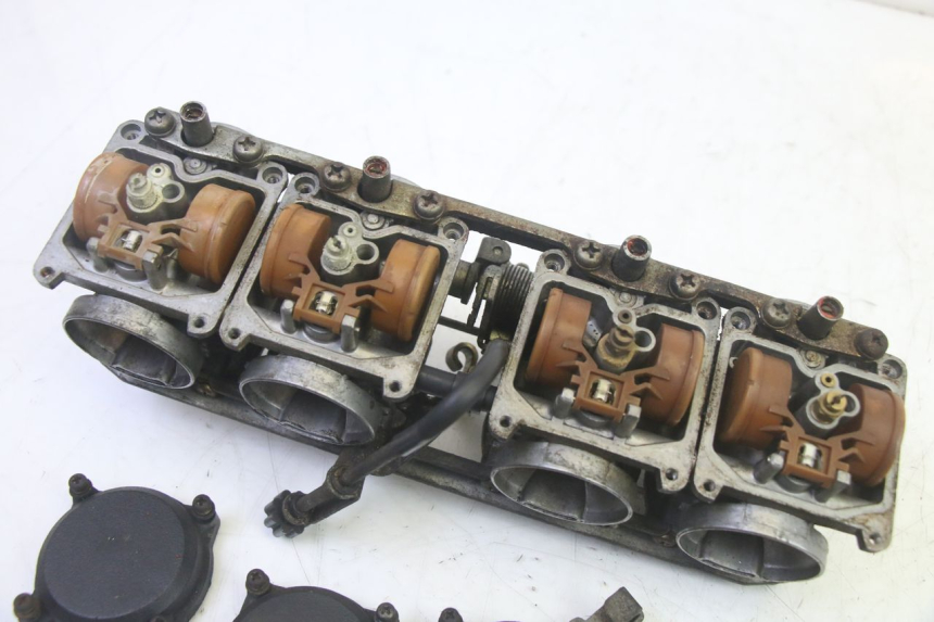 photo de VERGASER KAWASAKI GPX R WARBIRD 600 (1988 - 1993) - Staat van het oppervlak