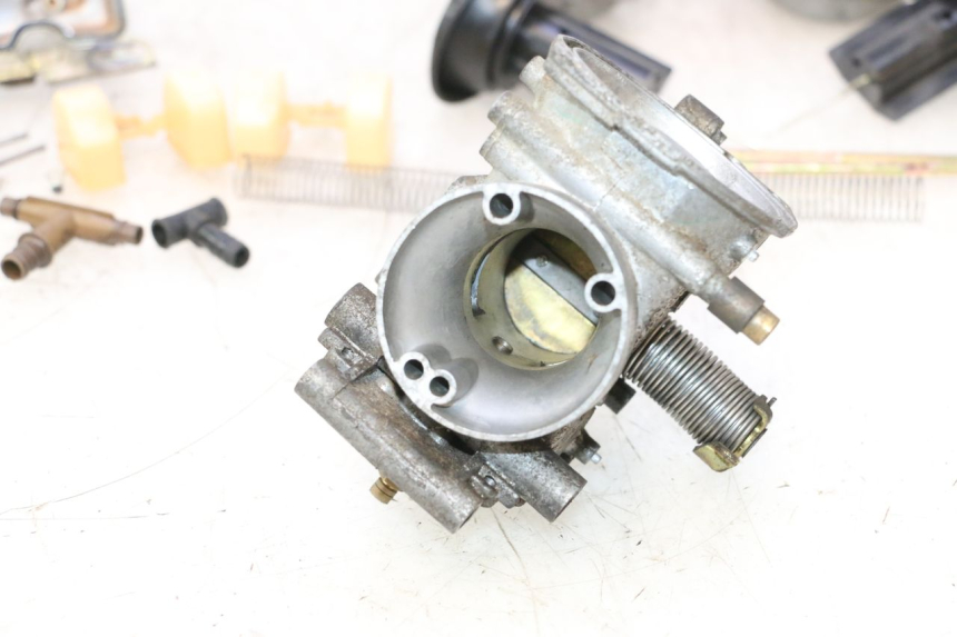 photo de VERGASER SUZUKI GS GSE 500 (2001 - 2003) - Zoom op kwaliteit