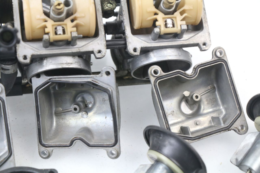 photo de VERGASER SUZUKI GSF N BANDIT 600 (1996 - 1999) - Technische close-up