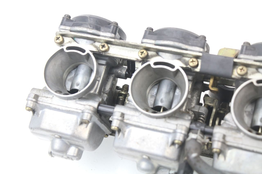 photo de VERGASER SUZUKI GSF N BANDIT 600 (1996 - 1999) - Staat van het oppervlak