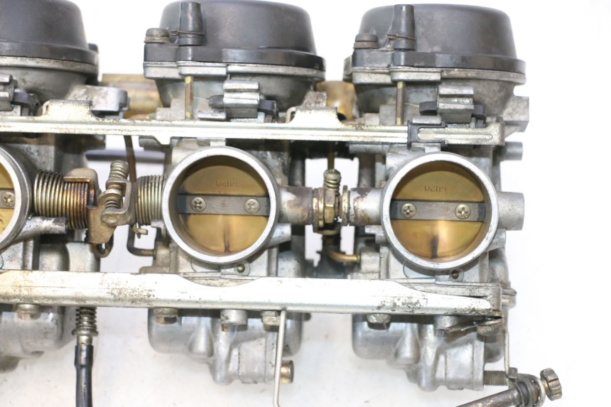 photo de CARBURATEUR SUZUKI GSX F GSXF 750 (1988 - 1998) - Zoom op componenten