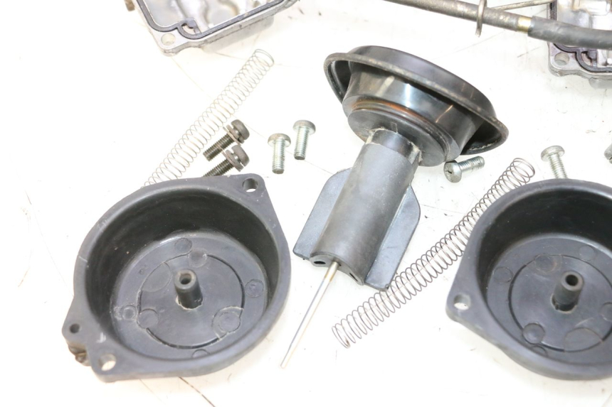 photo de CARBURATEUR SUZUKI GSX F GSXF 750 (1988 - 1998) - Productaanzicht