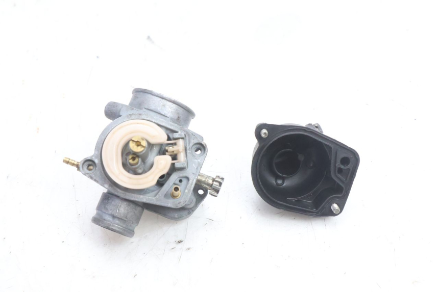 photo de VERGASER PEUGEOT KISBEE 2T 50 (2010 - 2017) - Gecontroleerd onderdeel