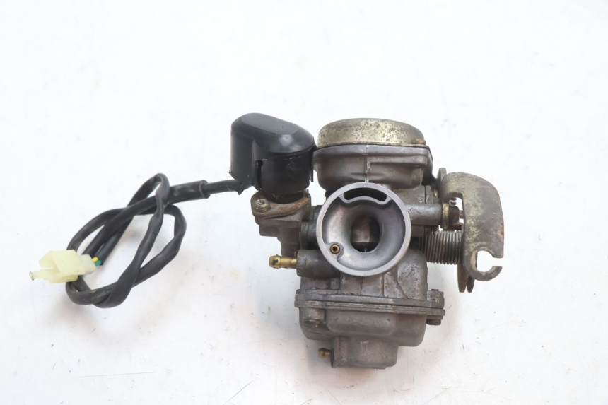 photo de VERGASER PEUGEOT KISBEE 4T 50 (2010 - 2017) - Hoofdaanzicht