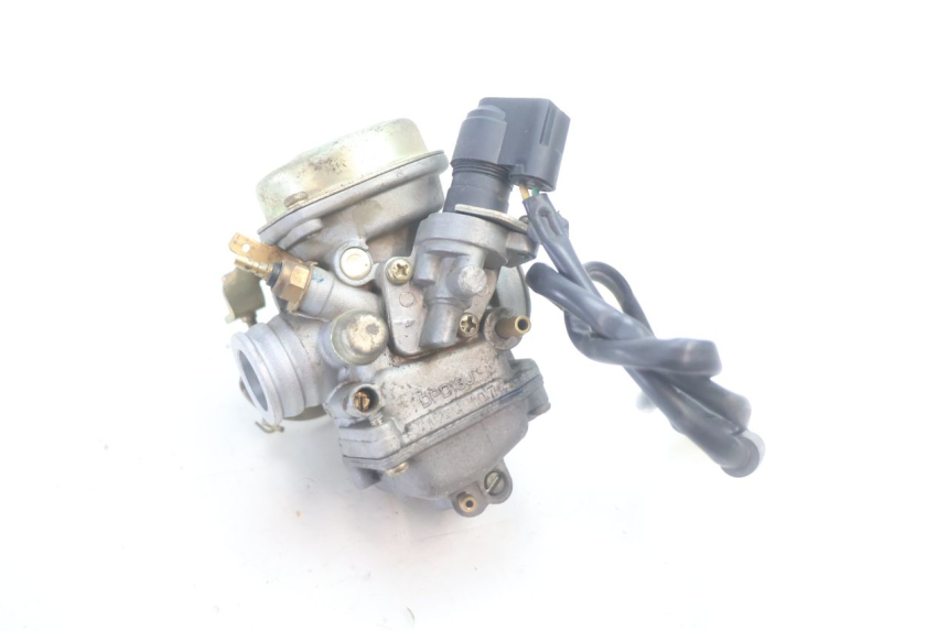 photo de VERGASER PEUGEOT KISBEE 4T 50 (2010 - 2017) - Andere kijkhoek