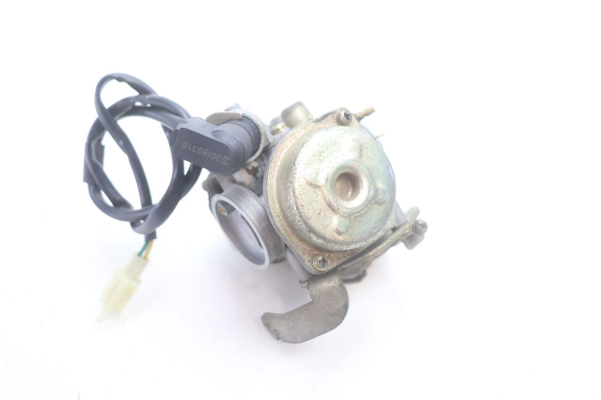 photo de VERGASER PEUGEOT KISBEE 4T 50 (2010 - 2017) - Technische close-up