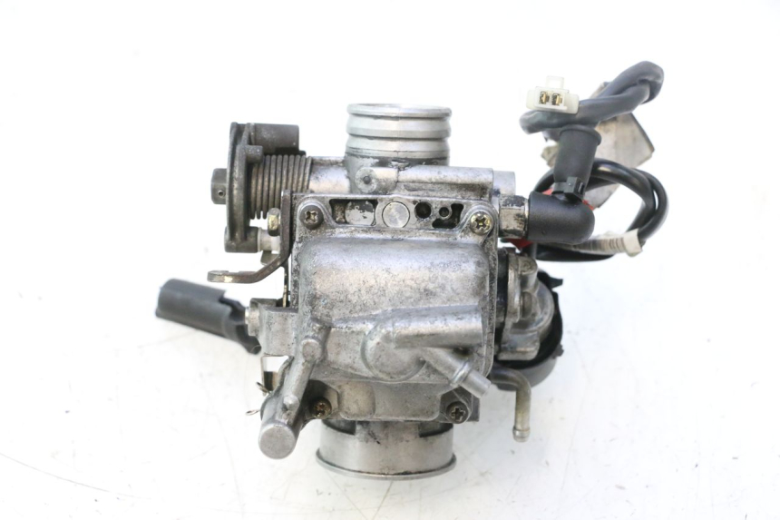 photo de VERGASER PIAGGIO LIBERTY 125 (1998 - 2008) - Focus op structuur