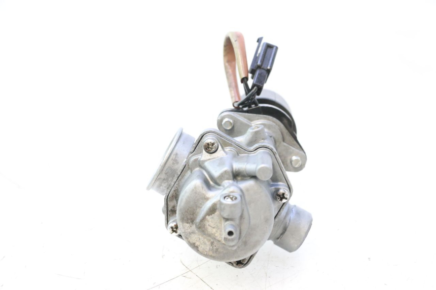 photo de CARBURATEUR LONGJIA LJ50QT 8M 2T 50 (2010 - 2017) - Zoom op gebruiksstaat
