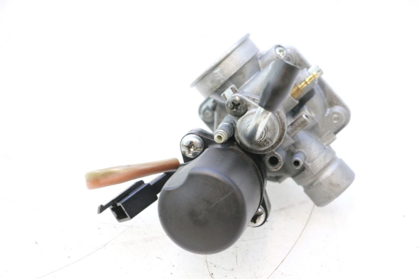 photo de CARBURATEUR LONGJIA LJ50QT 8M 2T 50 (2010 - 2017) - Andere kijkhoek