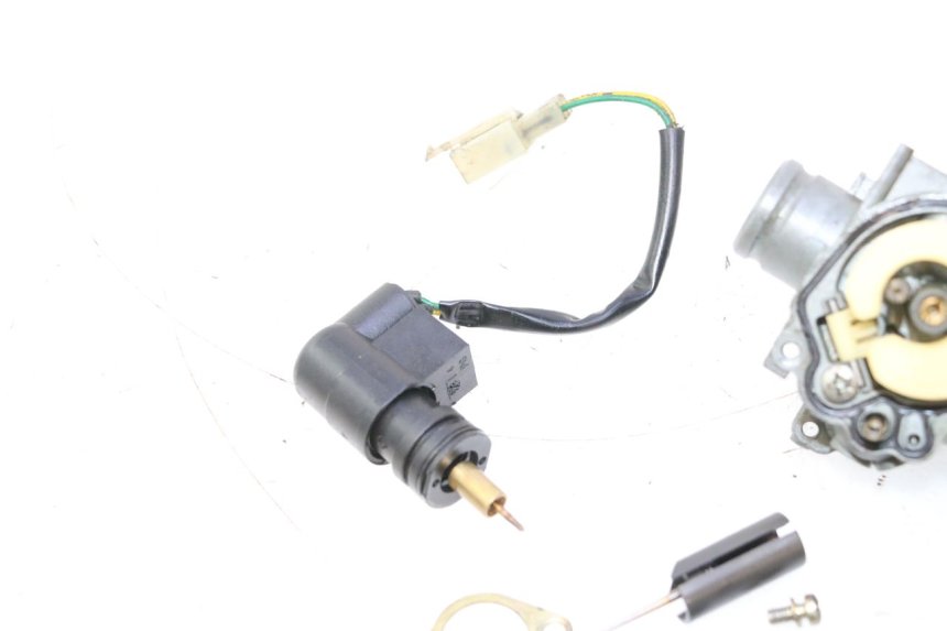 photo de VERGASER PEUGEOT LUDIX ONE 50 (2004 - 2013) - Zoom op componenten